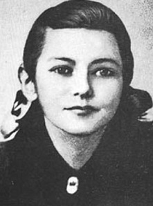 #anonymouswasawoman: #HERstory: A young girl barely the age of 14, Zinaida Portnova had the horror of living